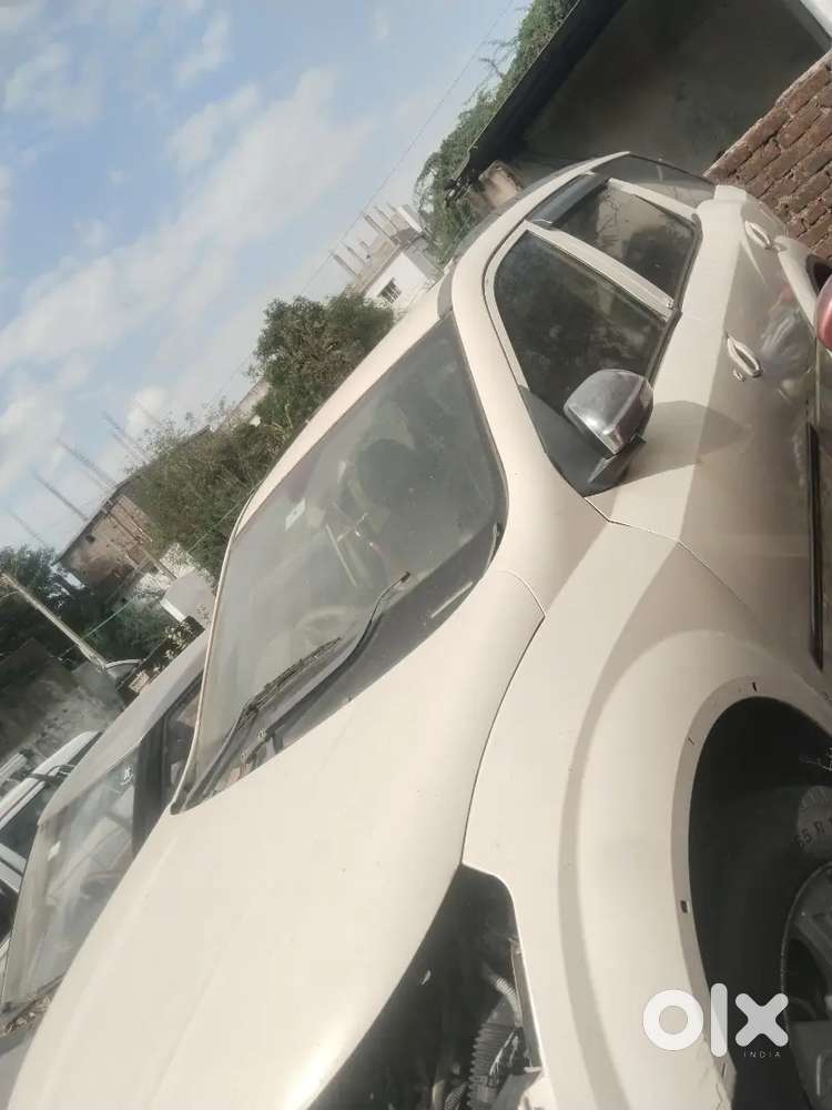 Mahindra Xuv500 Diesel 2012