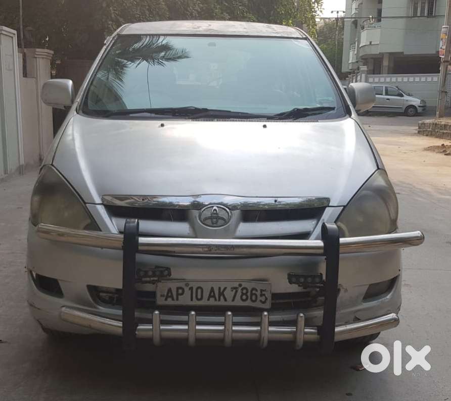 Toyota Innova 2.5 G (diesel) 8 Seater, 2007, Diesel