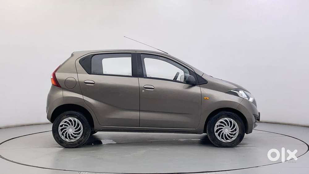 Datsun Redigo T Option, 2016, Petrol