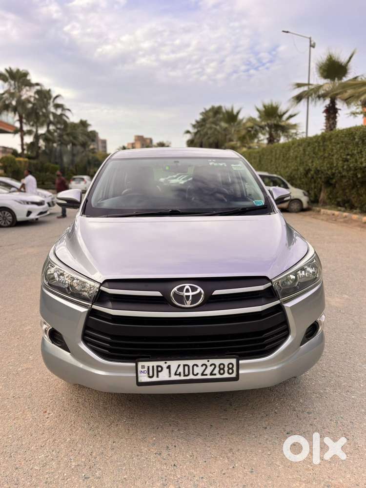 Toyota Innova Crysta 2.4 Gx Mt, 2017, Diesel