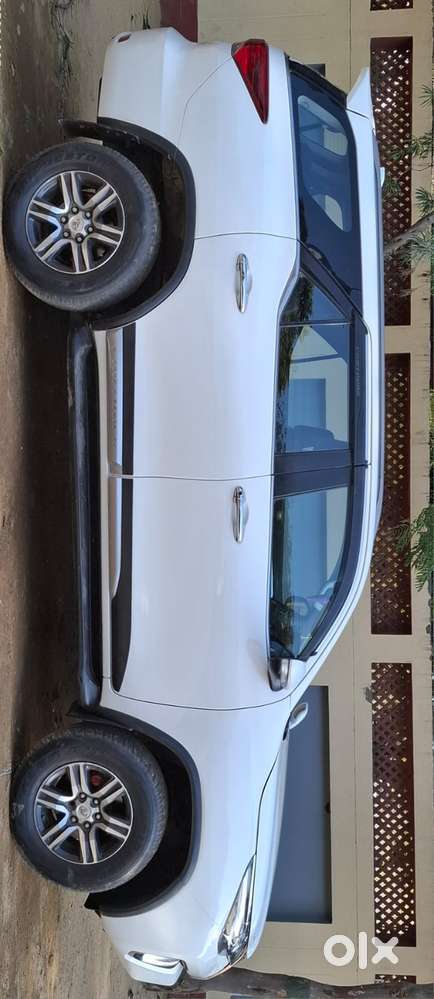 Toyota Fortuner 4x2 Mt 2.8 Diesel, 2017, Diesel