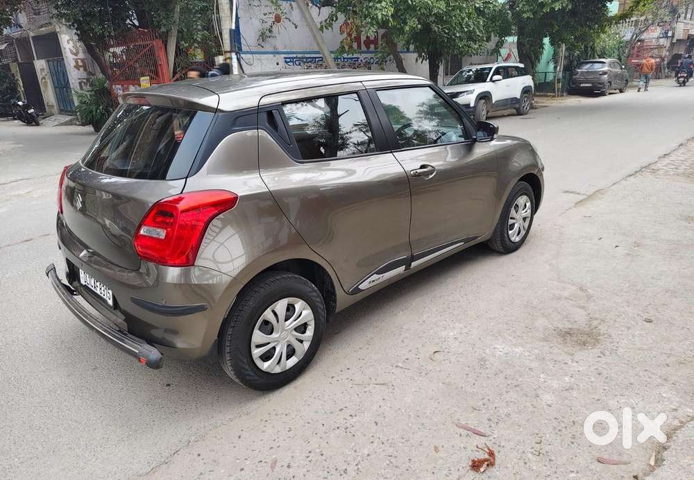 Maruti Suzuki Swift 1.2 Vxi (o), 2022, Petrol