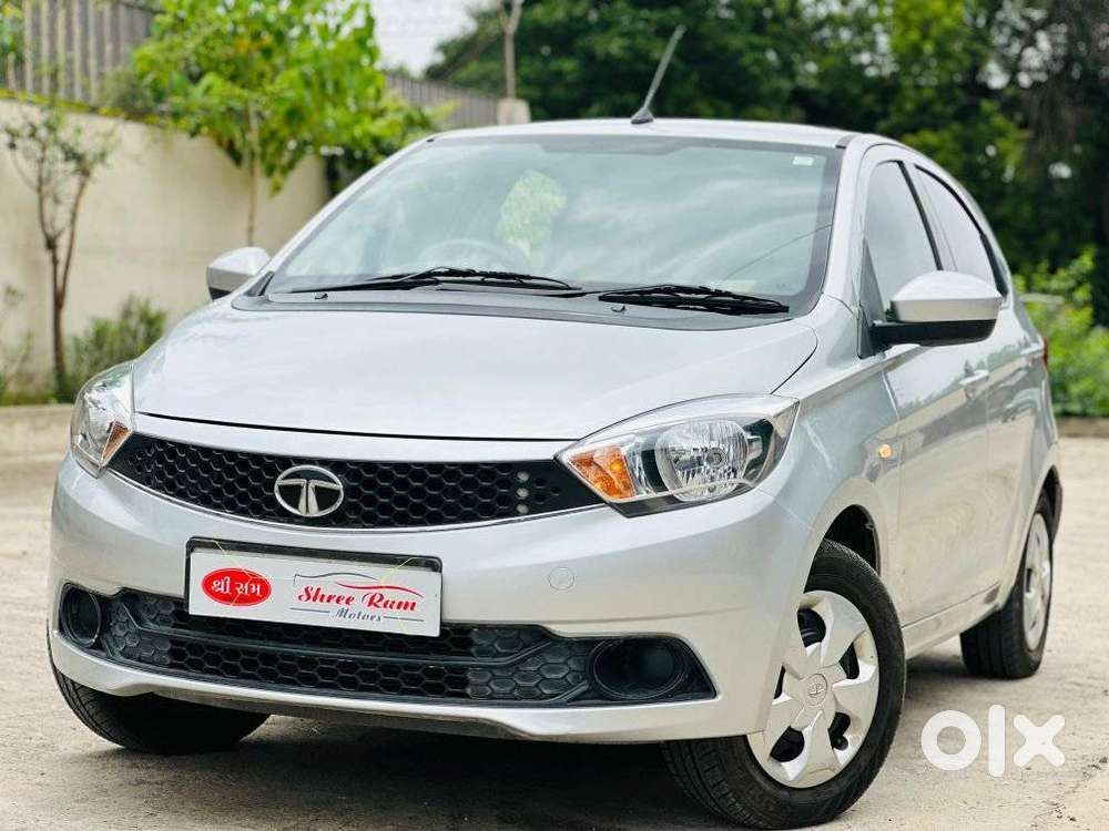 Tata Tiago 1.2 Revotron Xt, 2016, Petrol