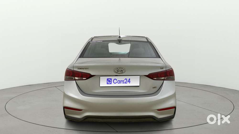 Hyundai Verna 1.6 Sx (o) Vtvt At, 2018, Petrol