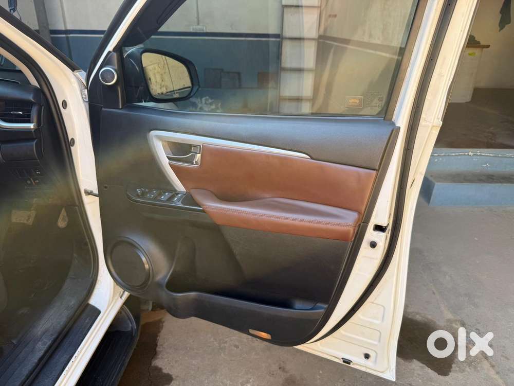 Toyota Fortuner 4x4 At, 2017, Diesel