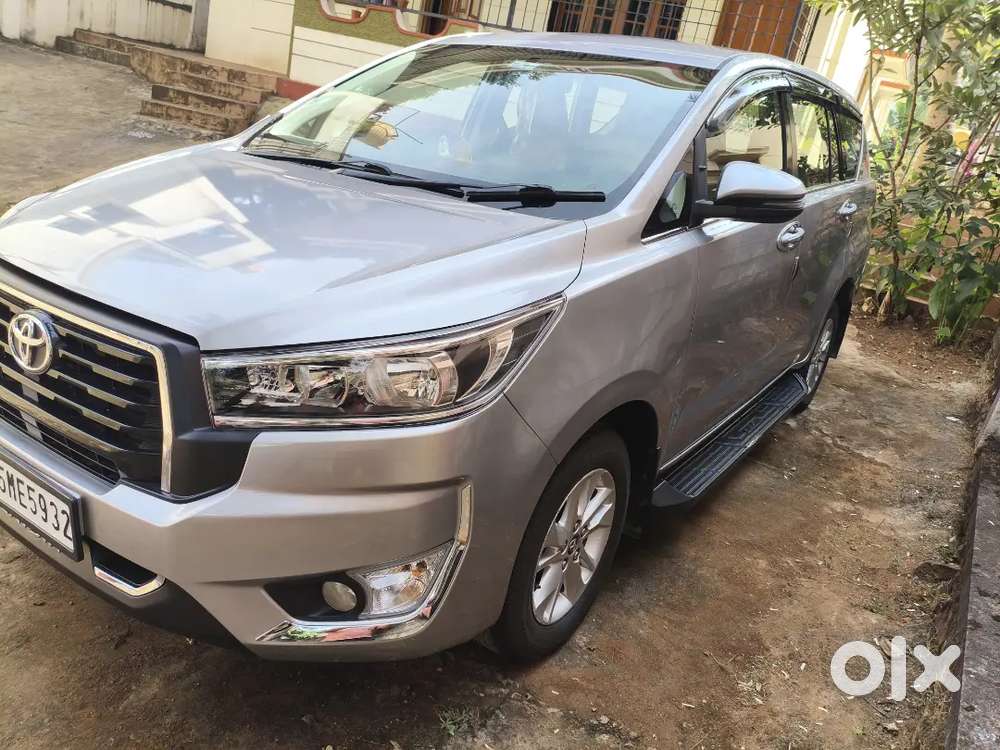 Toyota Innova Crysta 2017 Diesel 150000 Km Driven