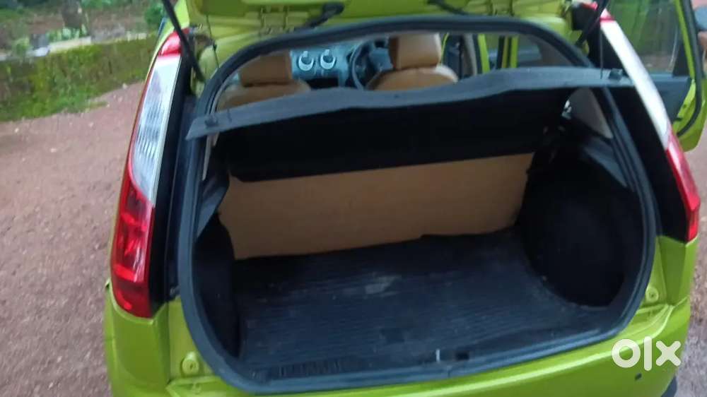 Ford Figo Petrol 2010