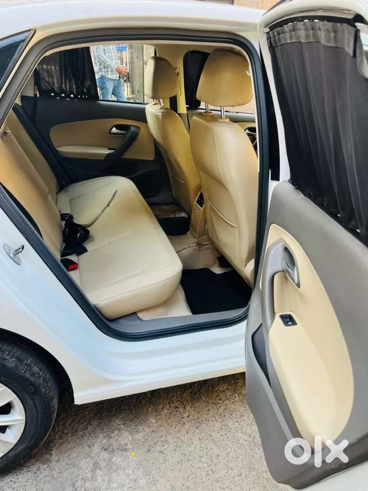 Volkswagen Vento 1.2 Tsi Highline Plus At, 2018, Petrol