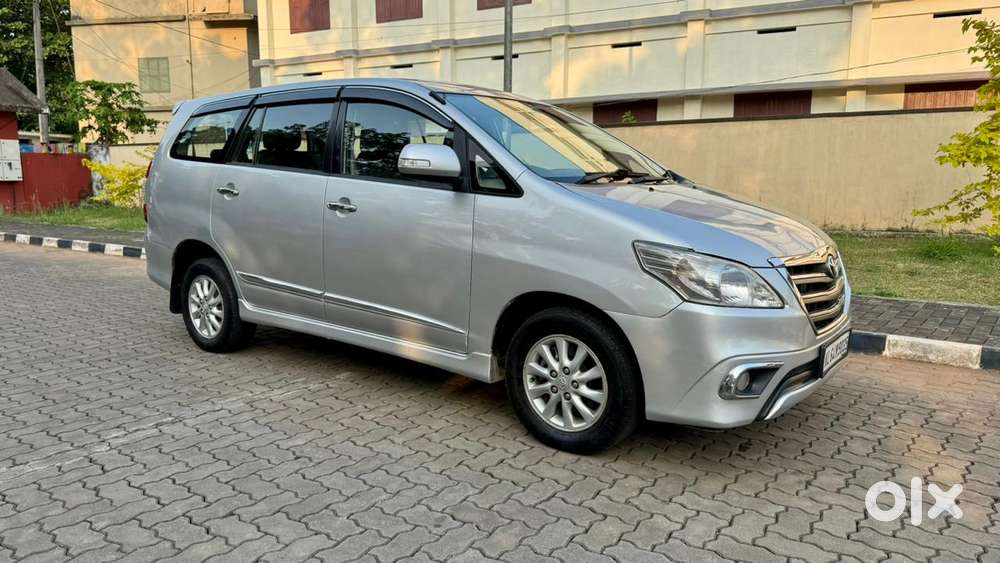 Toyota Innova [2013-2016] 2.5 V Diesel 7 Str, 2014