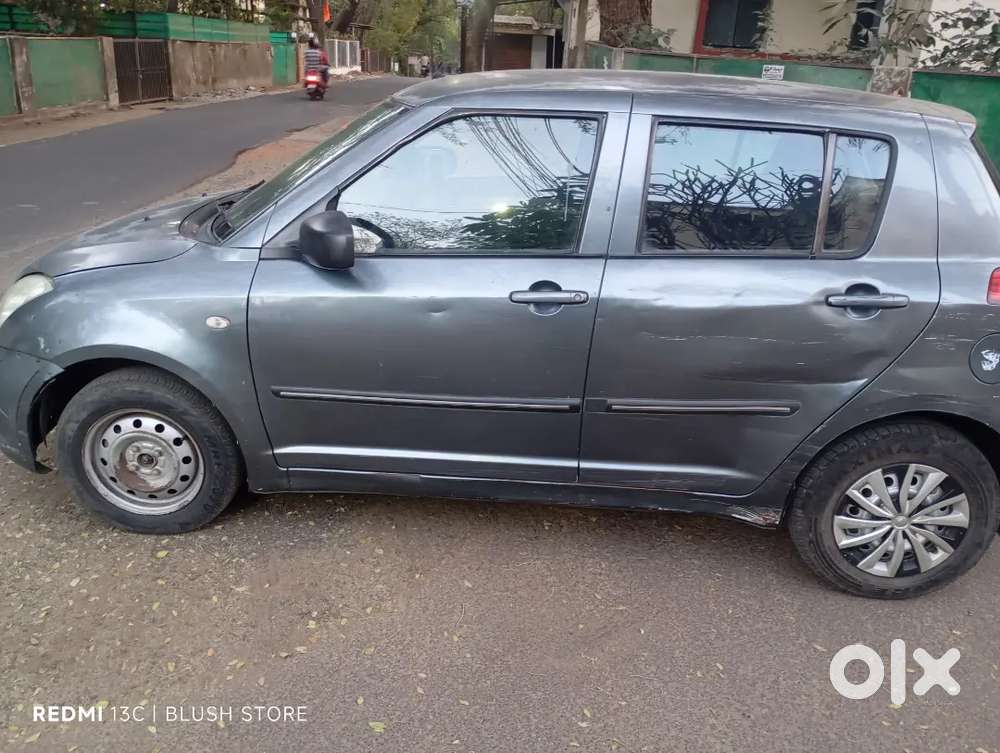 Maruti Suzuki Swift 2007 Diesel 97854 Km Driven