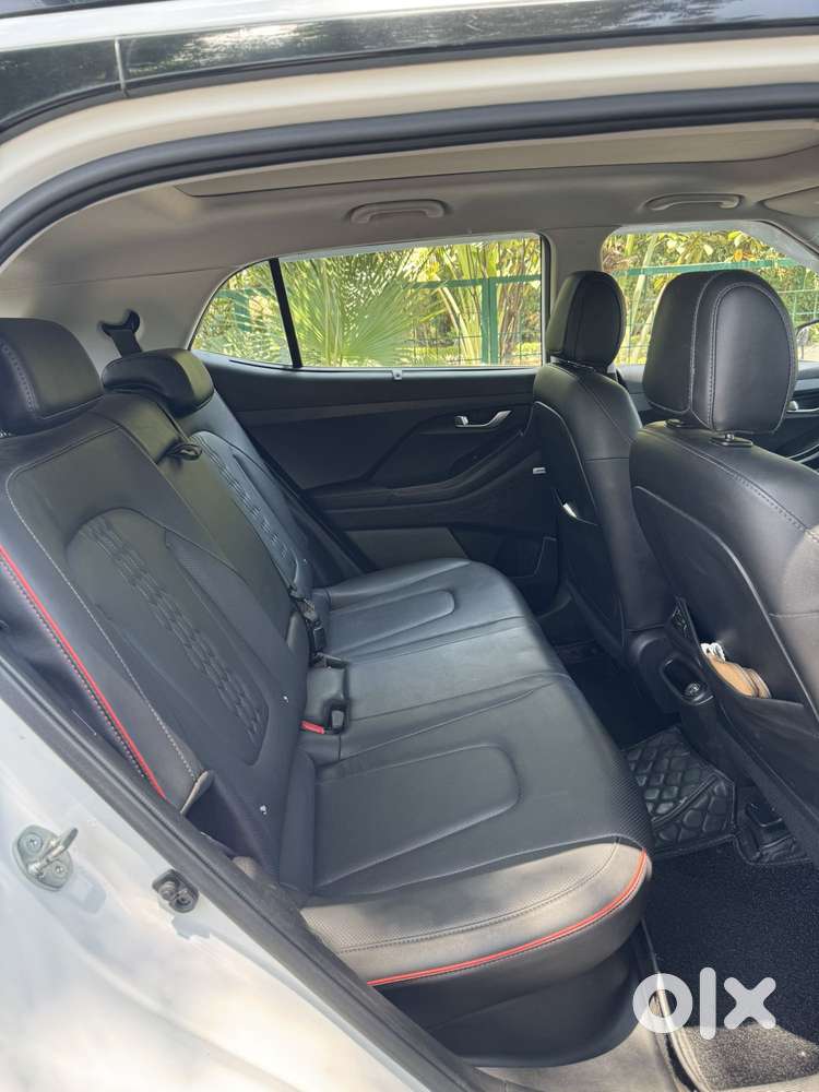 Hyundai Creta 1.4 Sx (o) Turbo Petrol Dct, 2024, Petrol