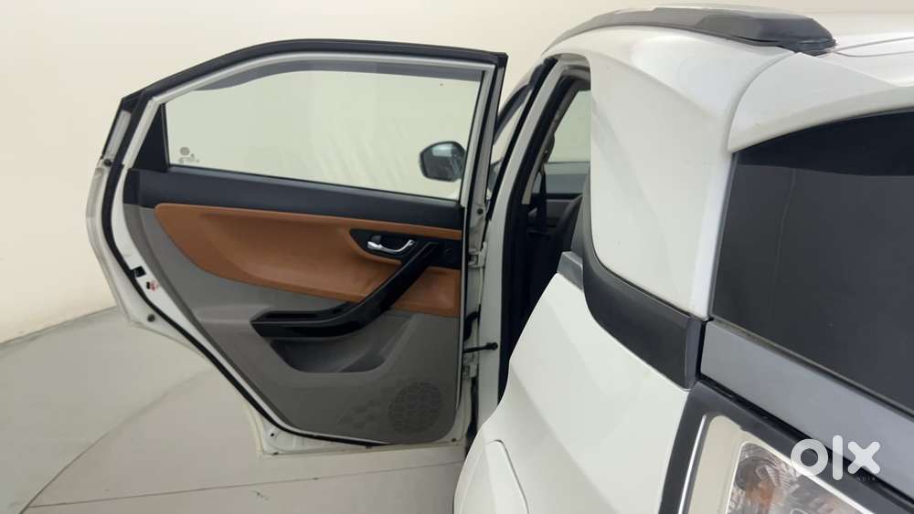 Tata Nexon 1.2 Revotron Xz Plus, 2019, Petrol