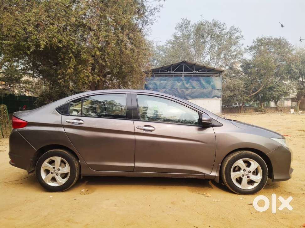 Honda City V At, 2015, Petrol