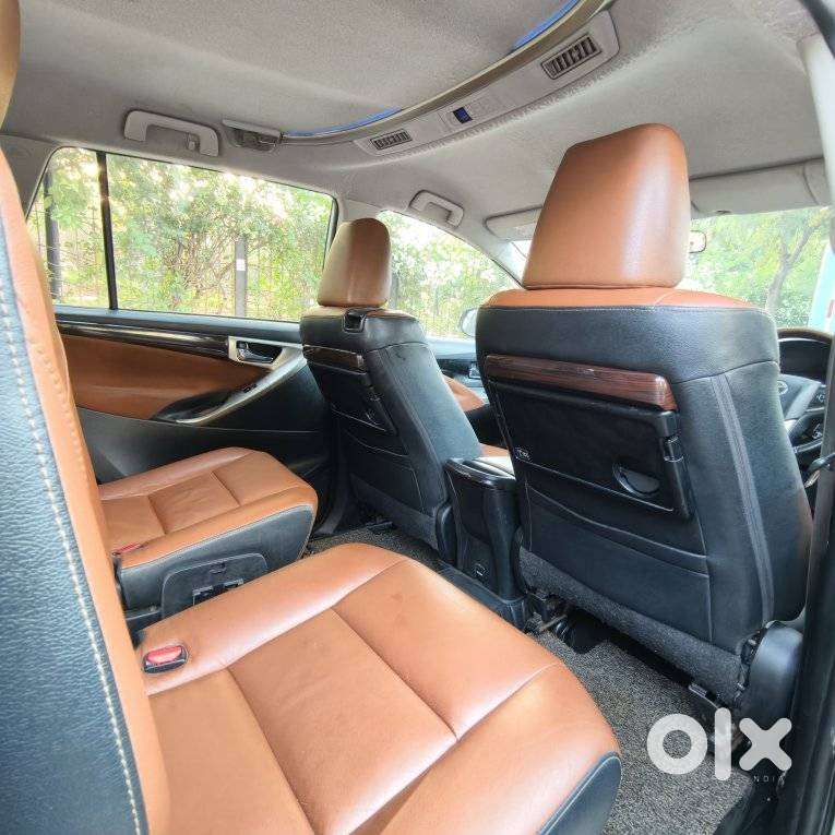 Toyota Innova Crysta 2.8 Z, 2016, Diesel
