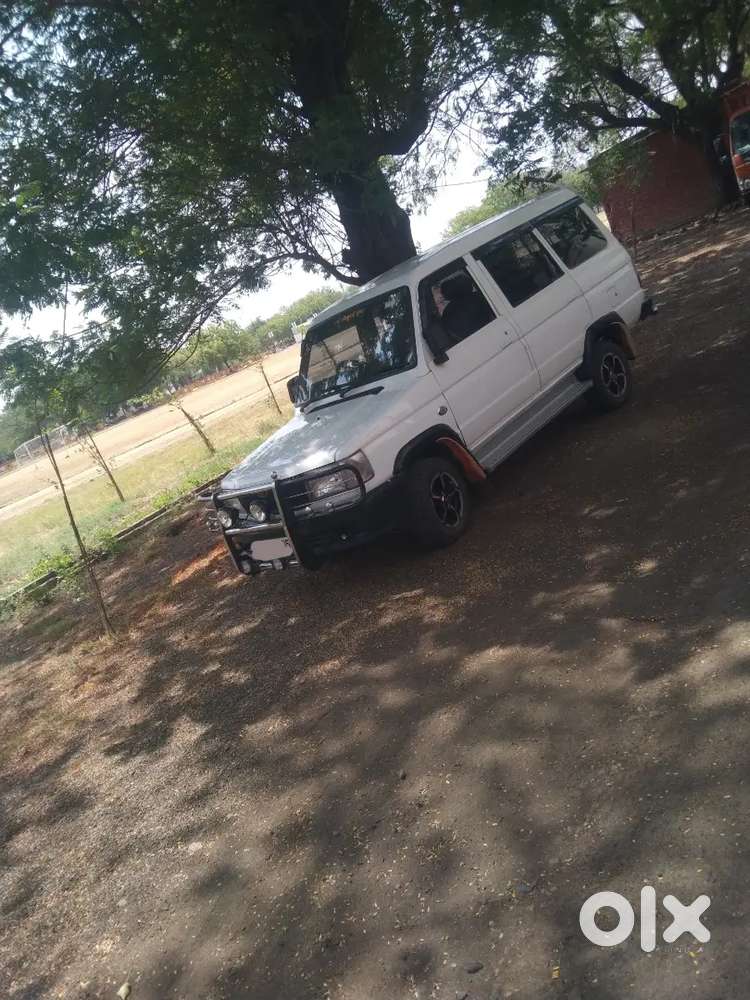Toyota Qualis 2004