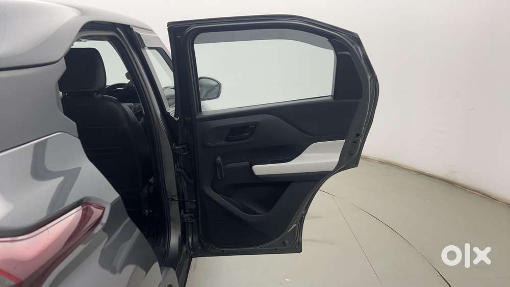 Tata Punch Pure, 2023, Petrol