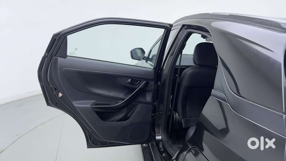 Tata Nexon 1.2 Revotron Xza Plus (o) Dark Edition, 2022, Petrol