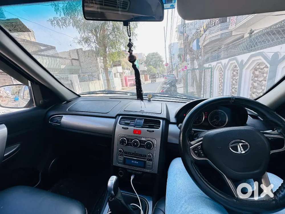 Tata Safari Storme 2018