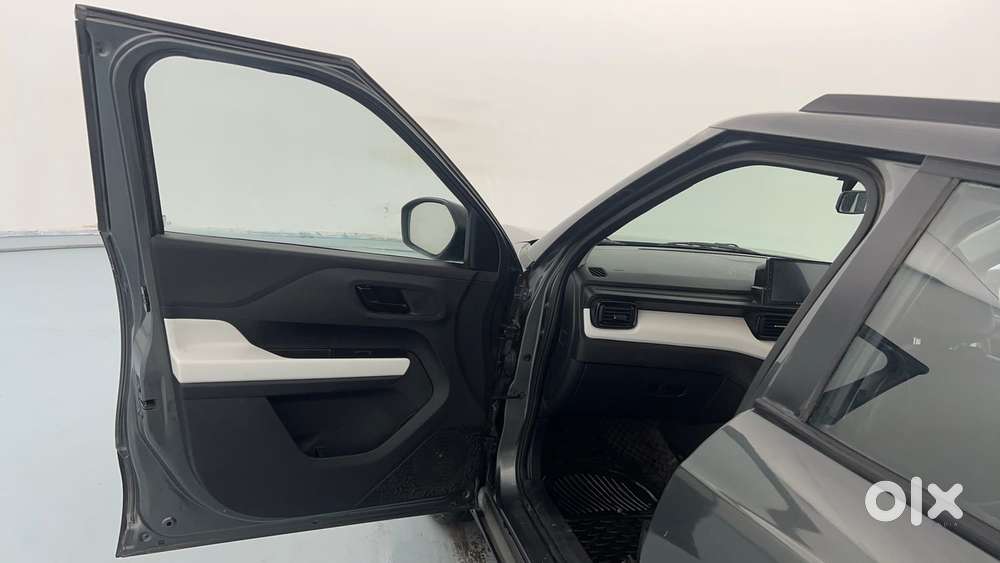 Tata Punch Pure, 2023, Petrol