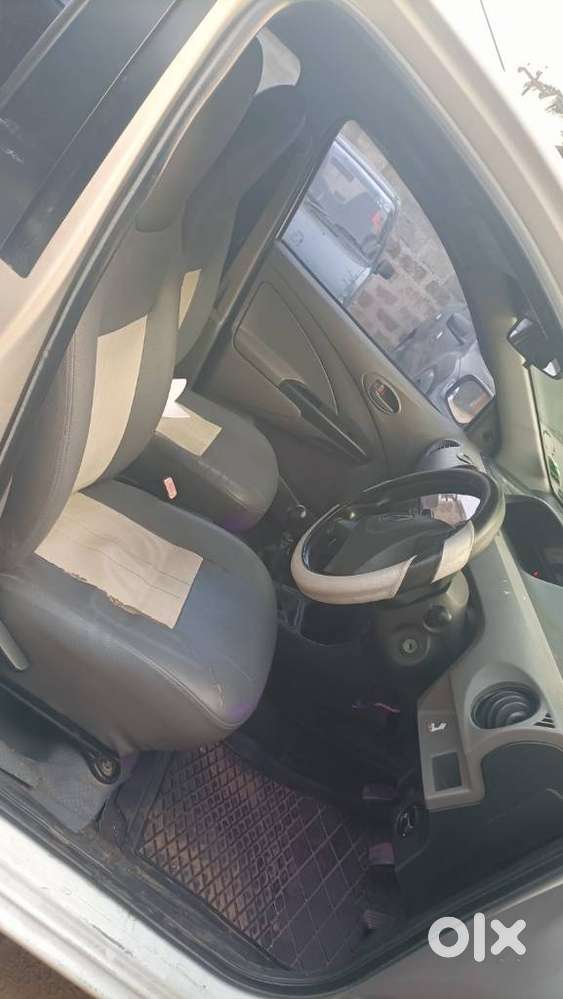 Toyota Etios 1.5 G, 2011, Petrol