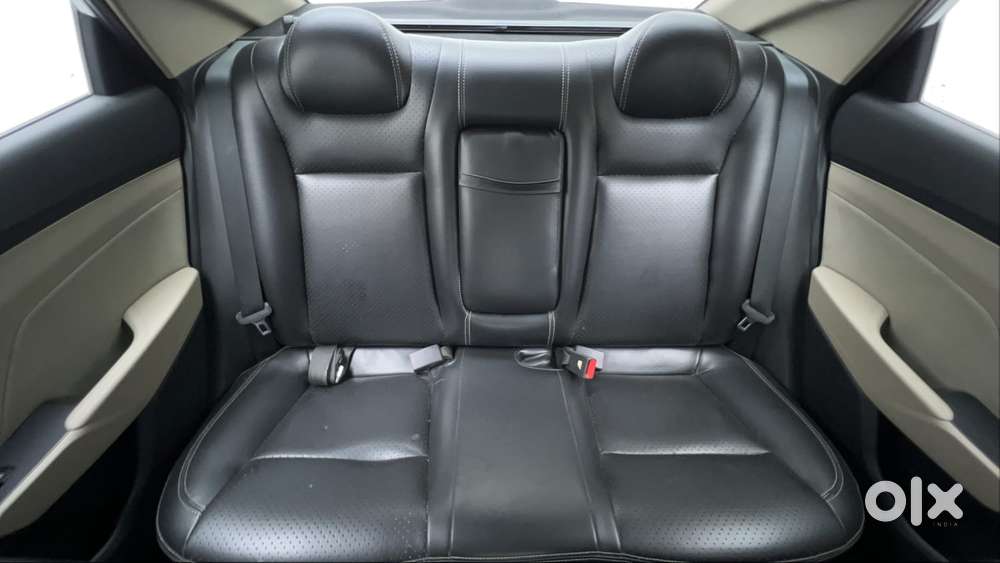 Hyundai Verna [2015-2017] Fluidic 4s 1.6 Crdi Sx (o) At, 2018, Petro..