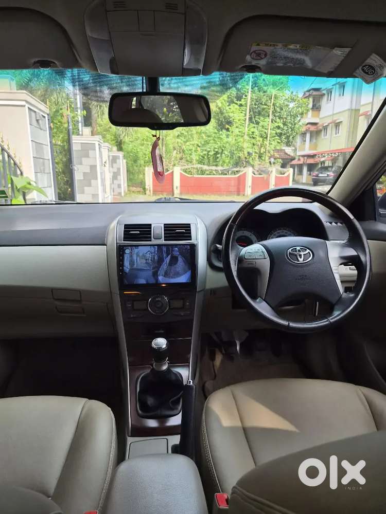 Toyota Corolla Altis 2012