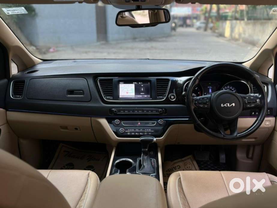 Kia Carnival Limousine Plus 7 Str, 2022, Petrol