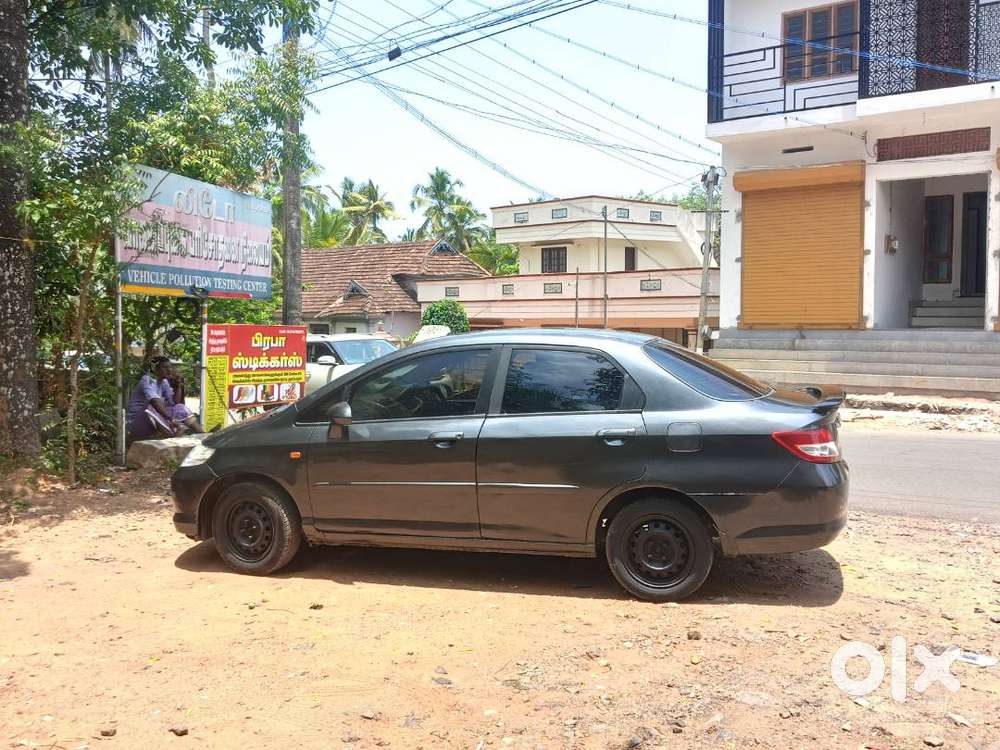 Honda City Petrol 2004