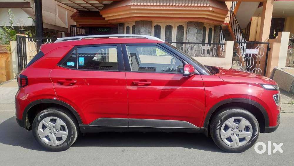 Hyundai Venue Sx, 2022, Petrol