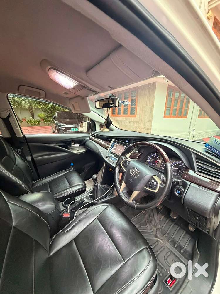 Toyota Innova Crysta 2017 V Diesel Manual