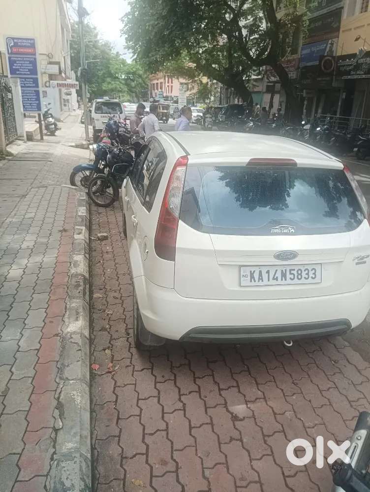 Ford Figo 2011 Diesel 150000 Km Driven