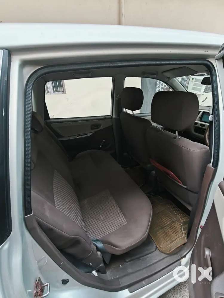 Maruti Suzuki Zen Estilo 2012 Lxi Petrol