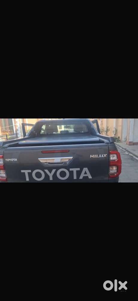 Toyota Hilux 2024 18800 Km Driven