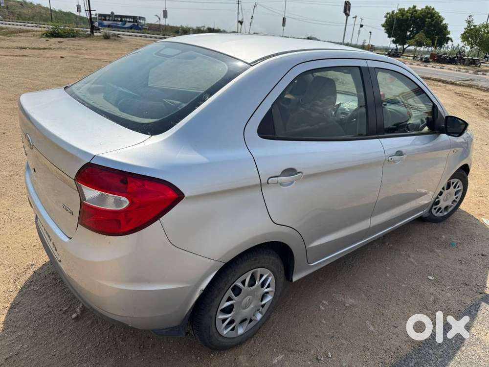 Top Condition Ford Aspire 2016 – Best Mileage & Smooth Ride