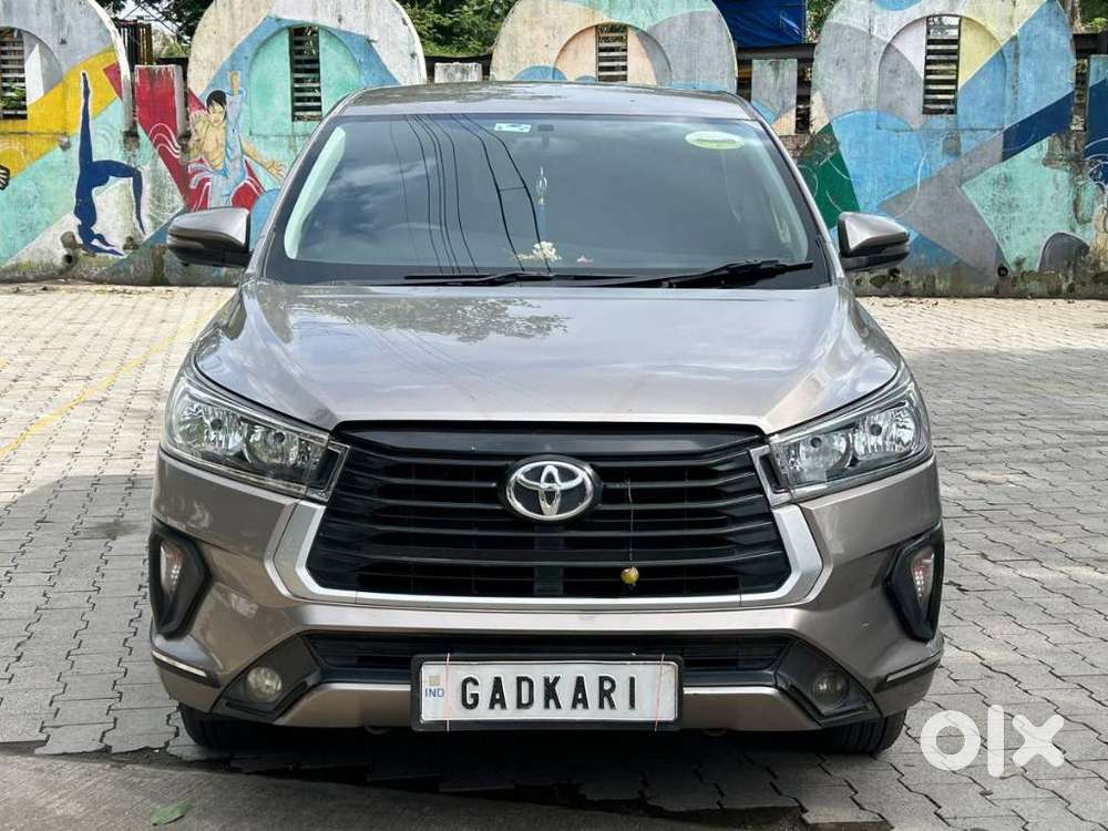 Toyota Innova Crysta 2.4 G Mt, 2022, Diesel