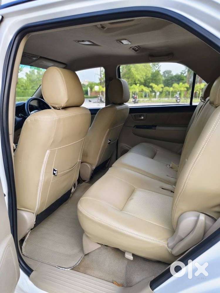 Toyota Fortuner 3.0 4x2 Automatic, 2014, Diesel