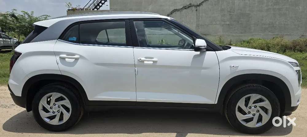 Hyundai Creta 1.5 E Petrol Novemver 2022