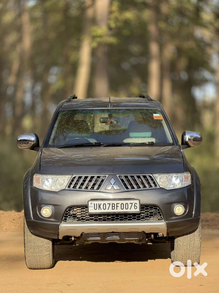 Mitsubishi Pajero Sport 2.5 Manual, 2014, Diesel