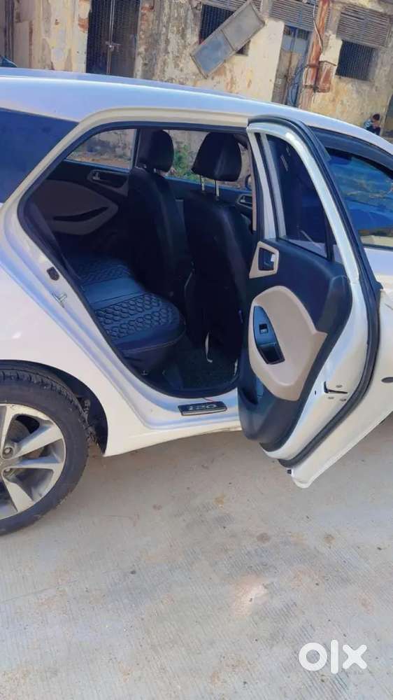 Hyundai Elite I20 Sportz Plus 2015