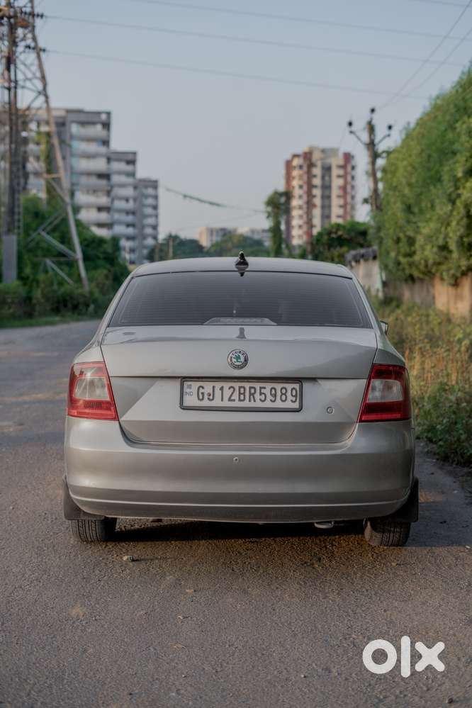 Skoda Rapid 1.6 Tdi 2012 Diesel Car
