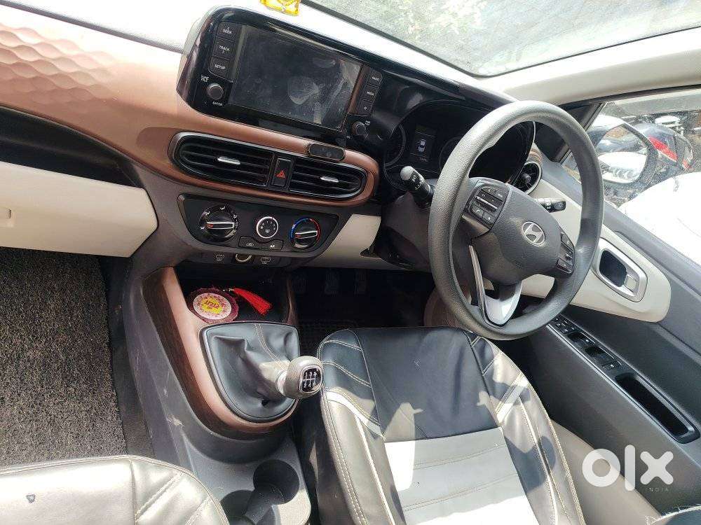 Hyundai Aura Sx 1.2 Cng, 2025, Cng & Hybrids