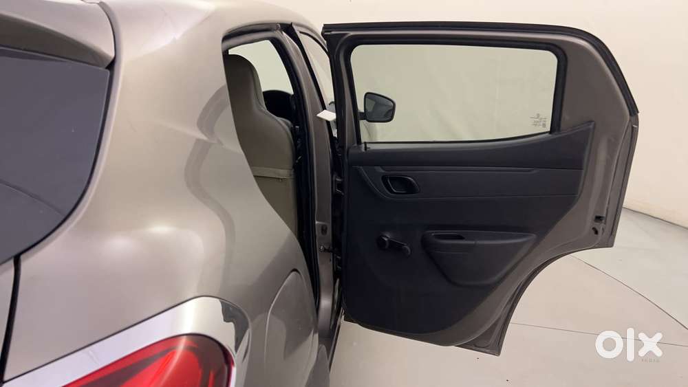 Renault Kwid 1.0 Rxt, 2016, Petrol