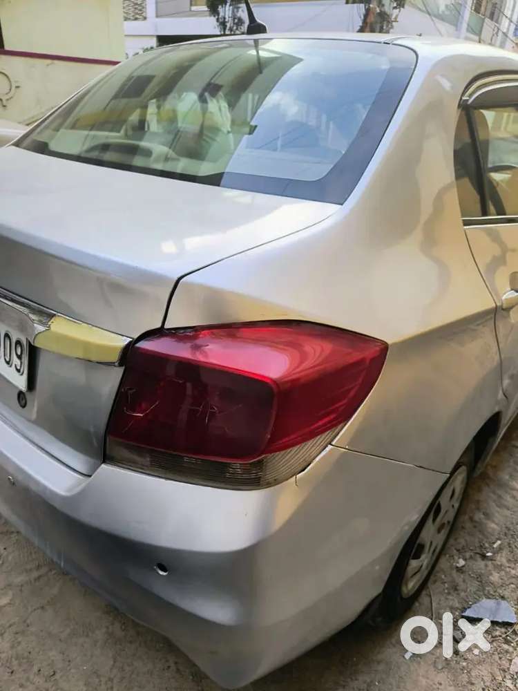 Honda Amaze 1.5 E 2014
