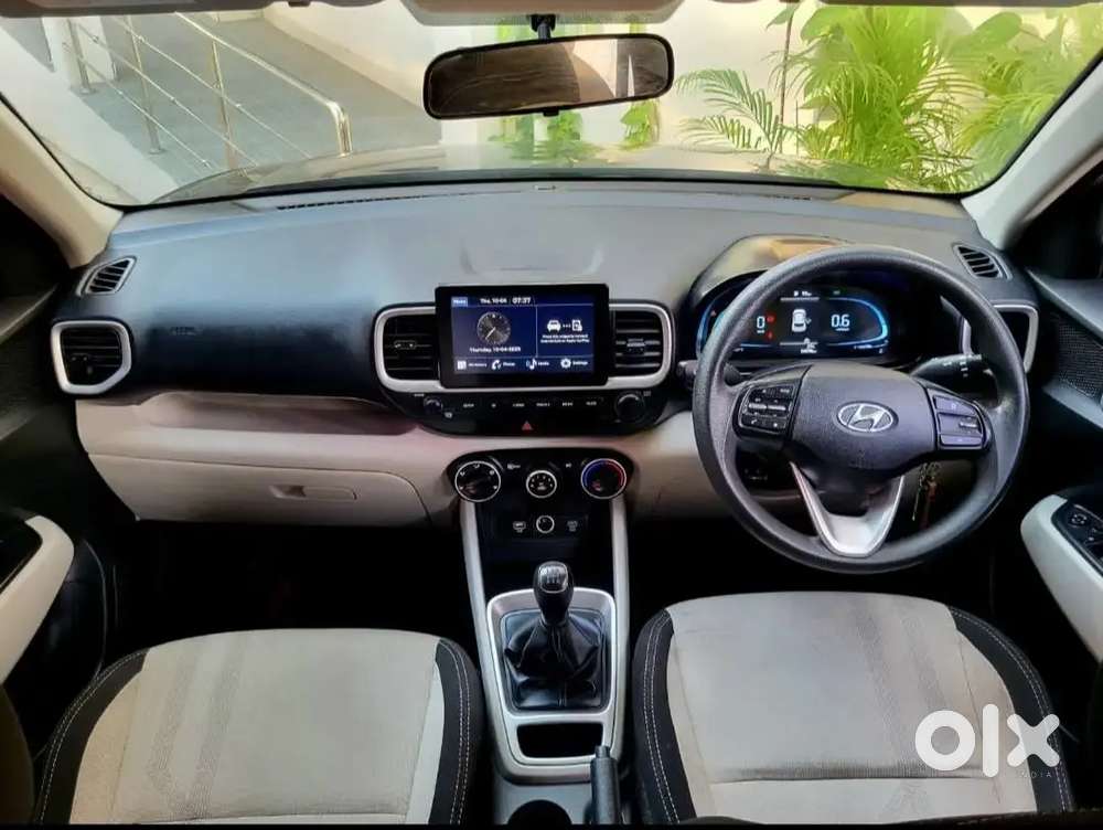 Hyundai Venue Kappa 2023 Second Owner ( Mint Condition )