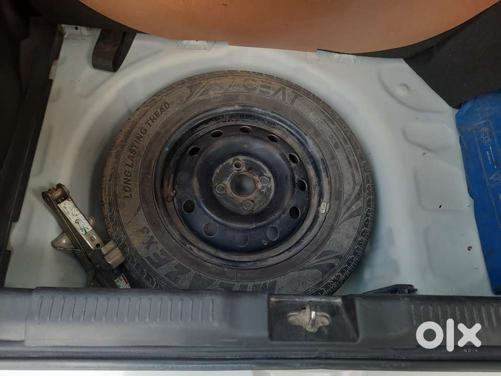 Maruti Suzuki Swift Vxi 1.2 Abs Bs-iv, 2018, Petrol