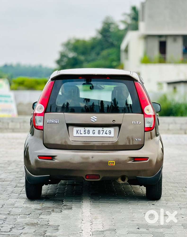 Maruti Suzuki Ritz Vxi, 2012, Petrol