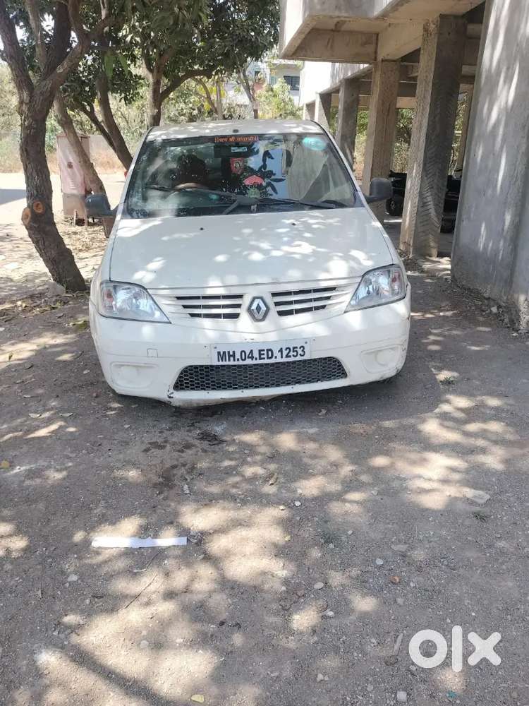 Mahindra Renault Logan 2009