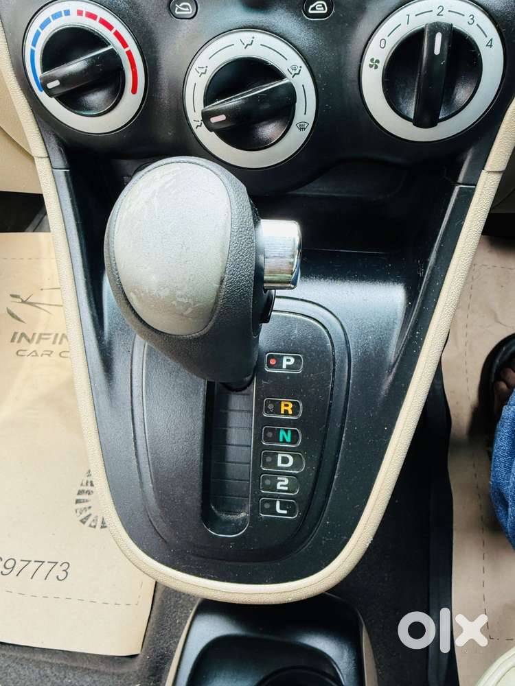 Hyundai I10 Sportz 1.2 At, 2010, Petrol