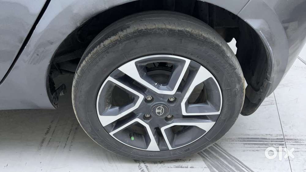 Tata Tiago Xza Plus, 2023, Petrol