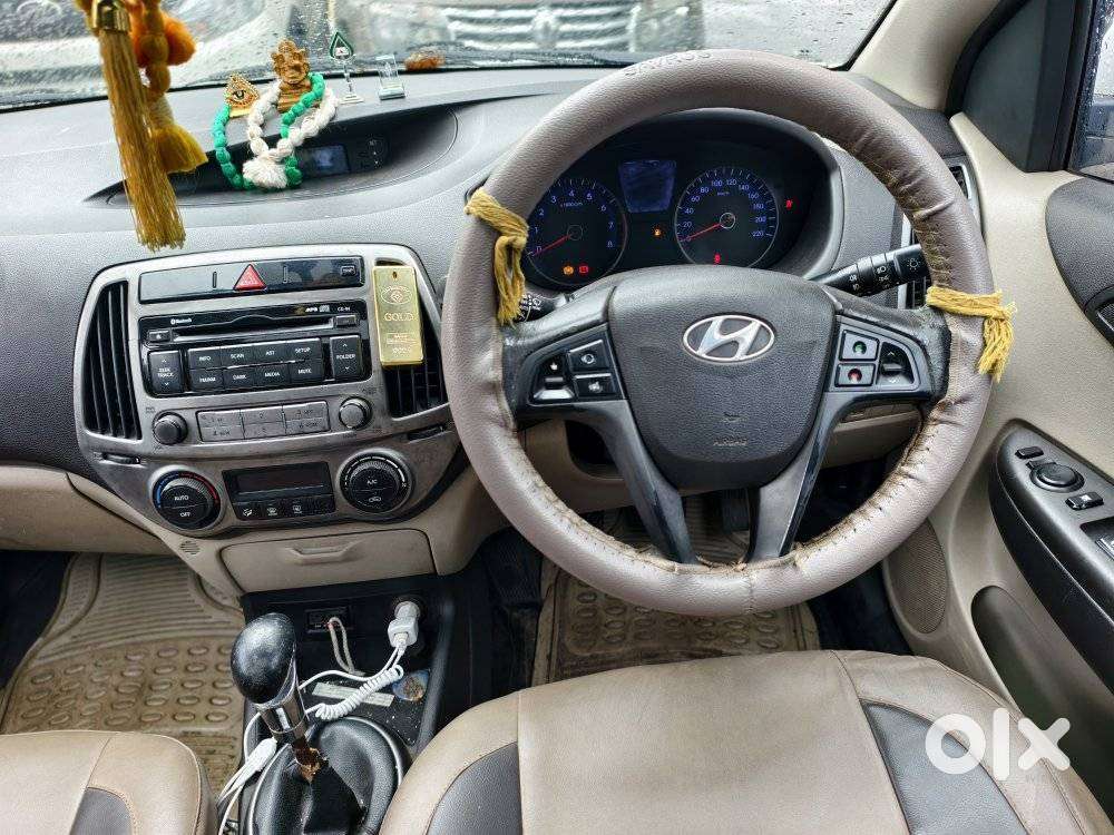 Hyundai I20 Asta 1.2 O With Sunroof, 2013, Petrol